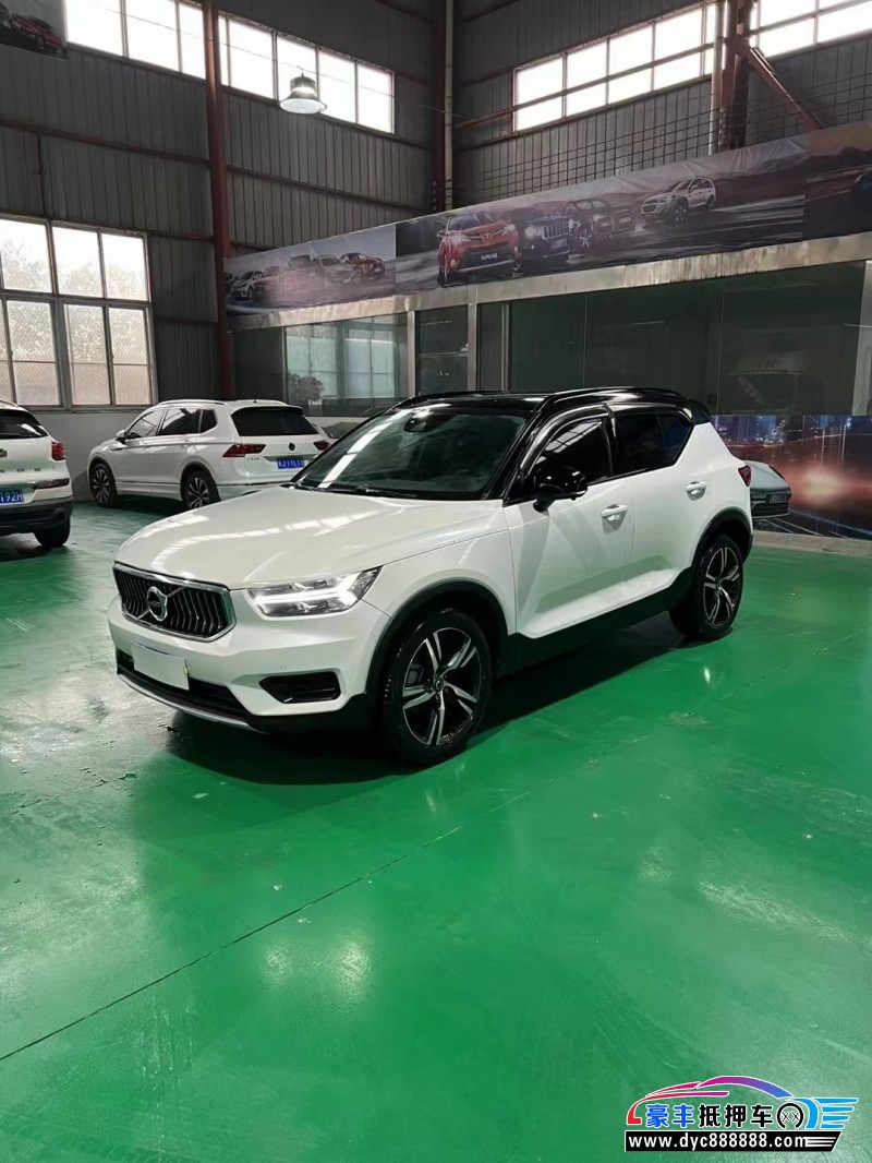 21年沃尔沃XC40轿车抵押车出售