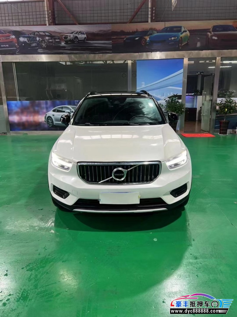 21年沃尔沃XC40轿车抵押车出售