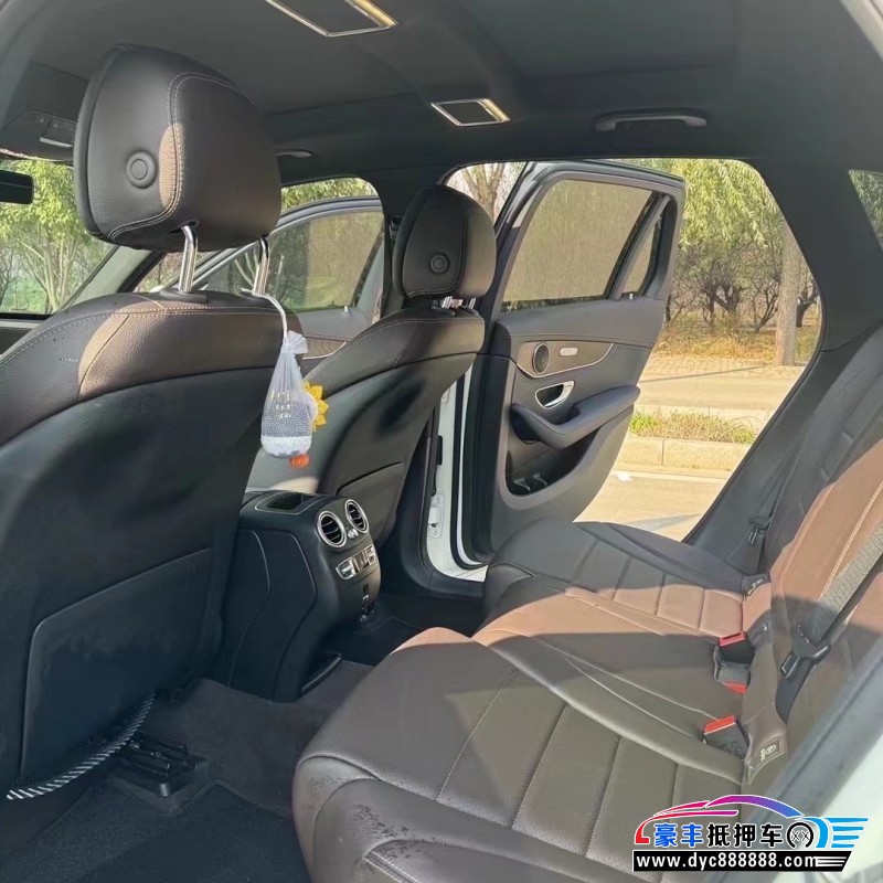 20年奔驰GLCSUV抵押车出售