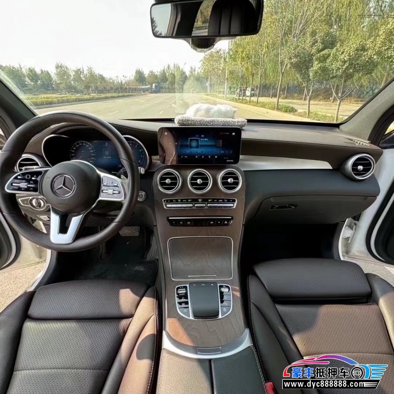 20年奔驰GLCSUV抵押车出售