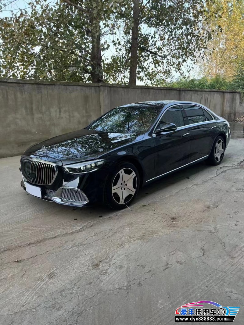 23年奔驰迈巴赫S级轿车抵押车出售