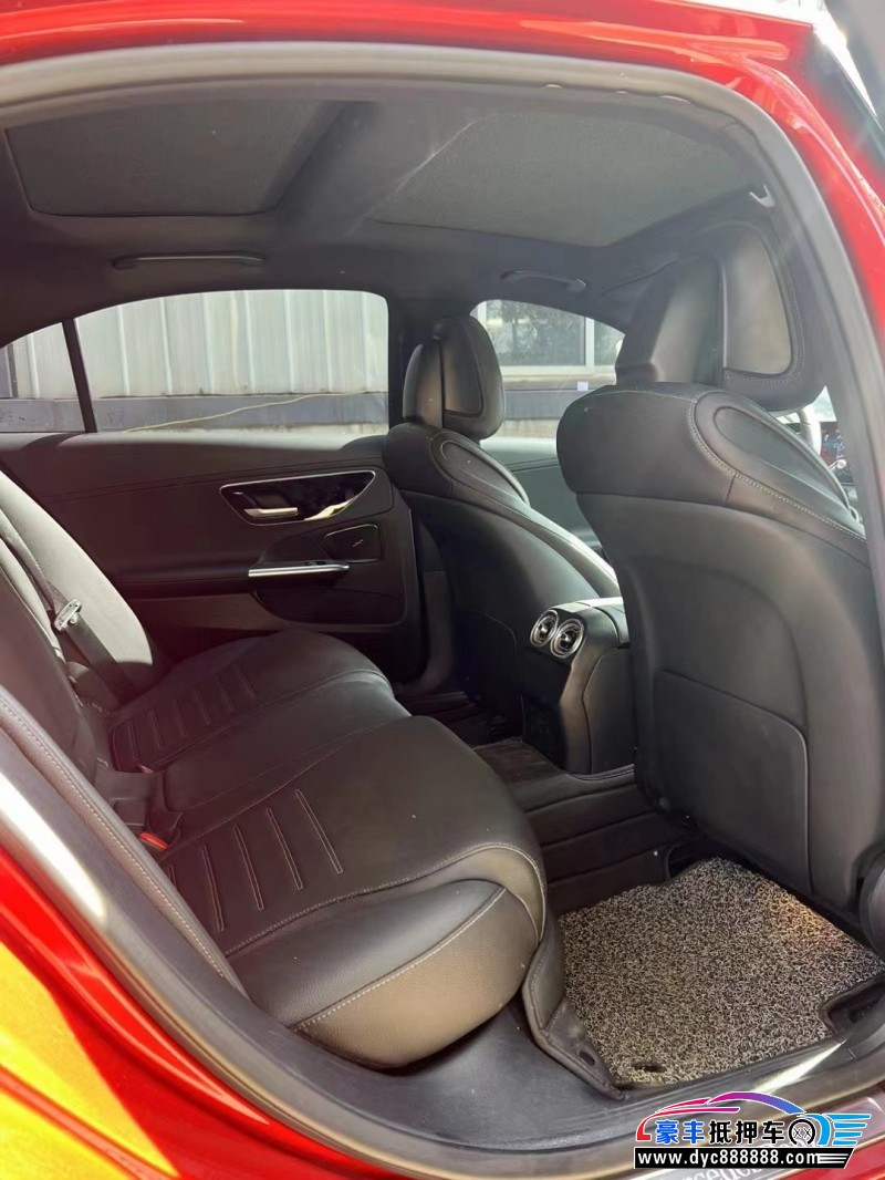 22年奔驰C轿车抵押车出售