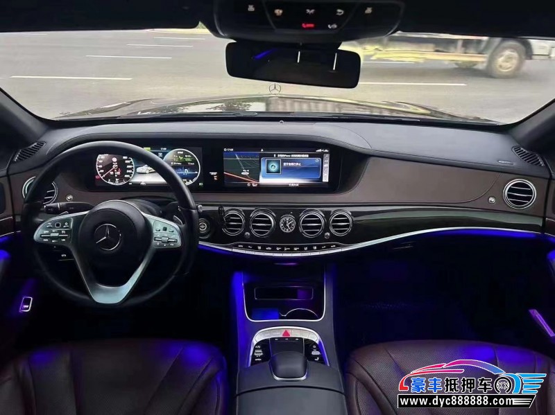 19年奔驰S轿车抵押车出售