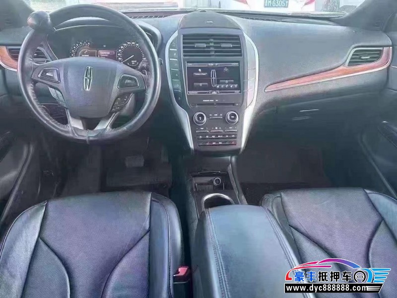 16年林肯MKC轿车抵押车出售