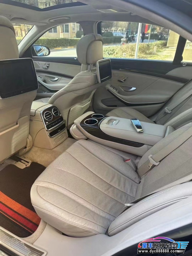 14年奔驰S轿车抵押车出售