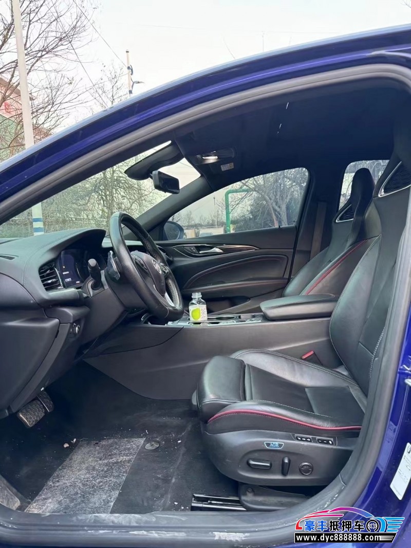 21年别克君威轿车抵押车出售