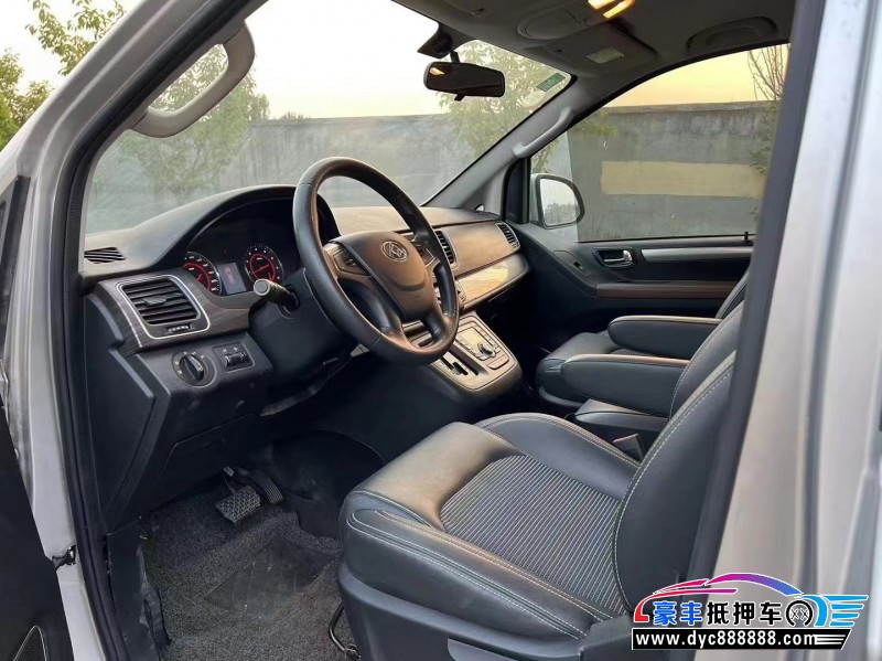 18年上汽大通G10微面抵押车出售