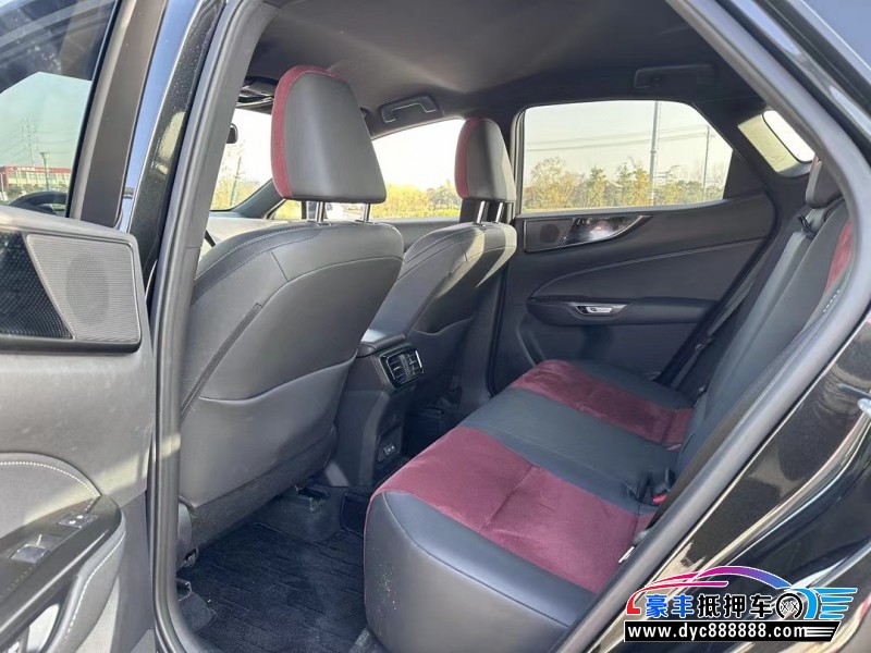 22年雷克萨斯NX轿车抵押车出售