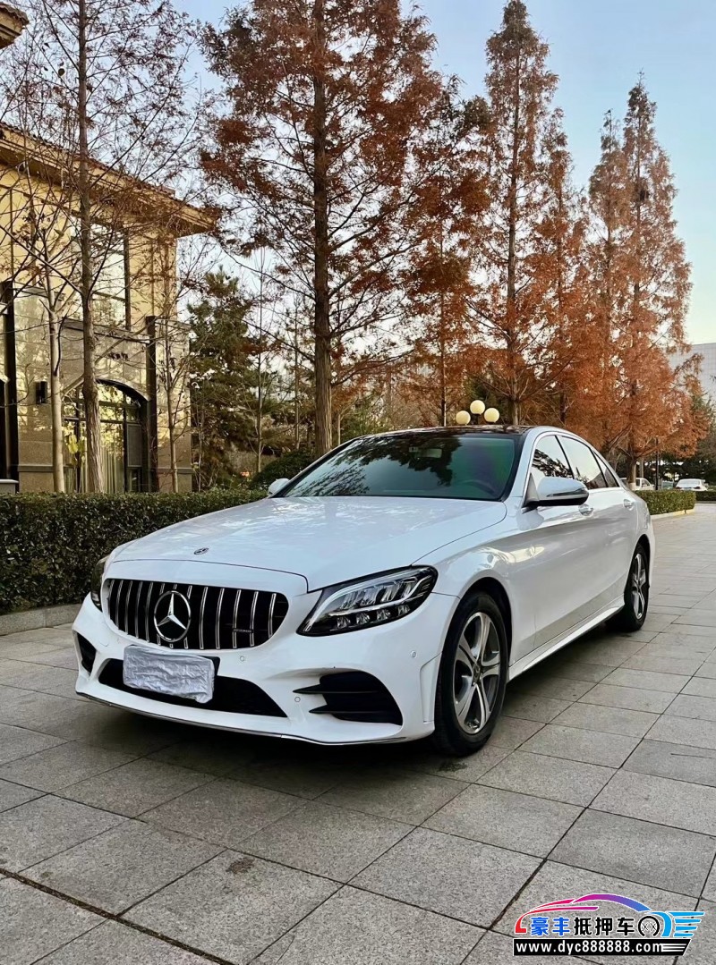 20年奔驰C轿车抵押车出售