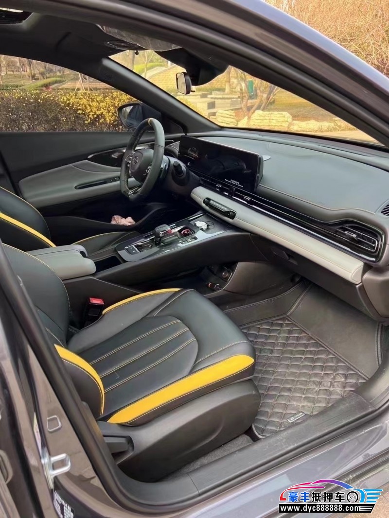 22年传祺影豹轿车抵押车出售