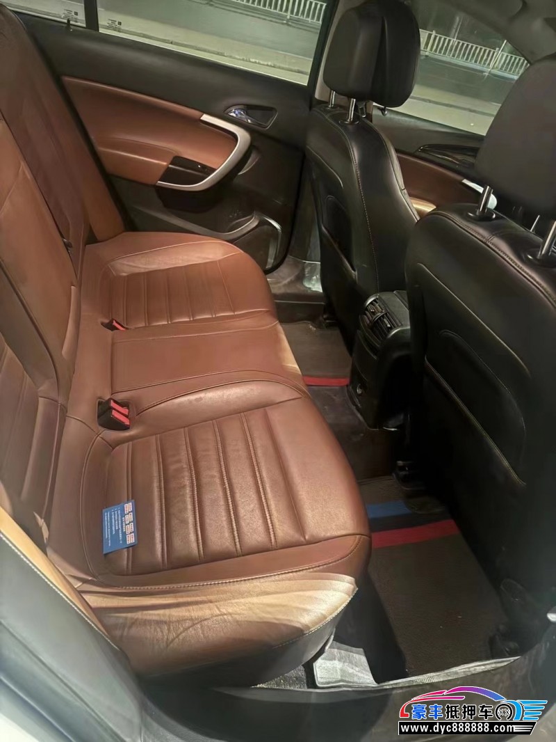 15年别克君威轿车抵押车出售