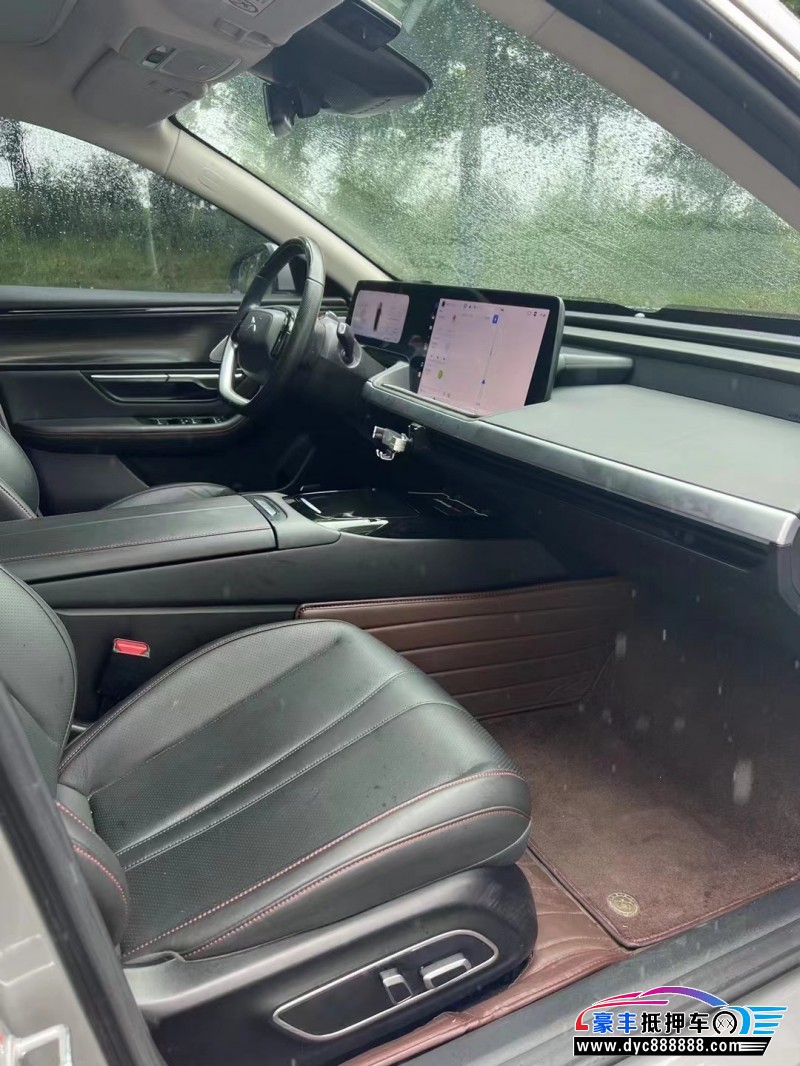 22年小鹏汽车P7轿车抵押车出售