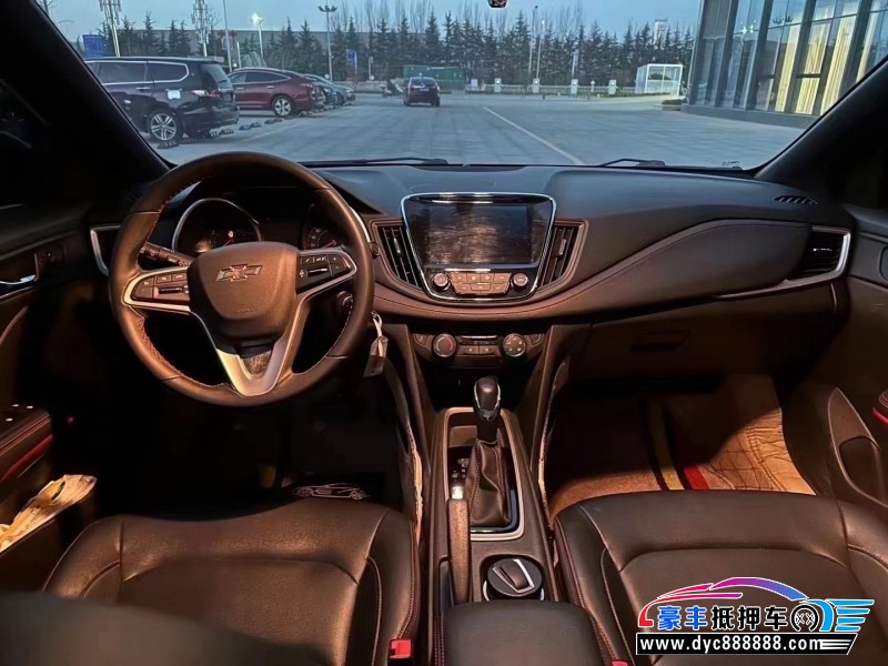 20年雪佛兰科鲁泽轿车抵押车出售