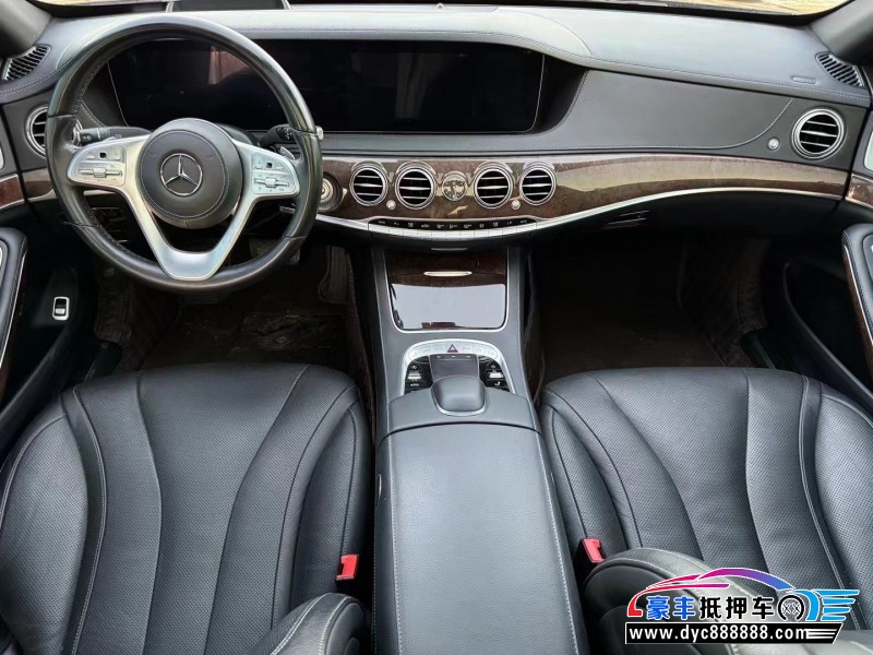 18年奔驰S轿车抵押车出售