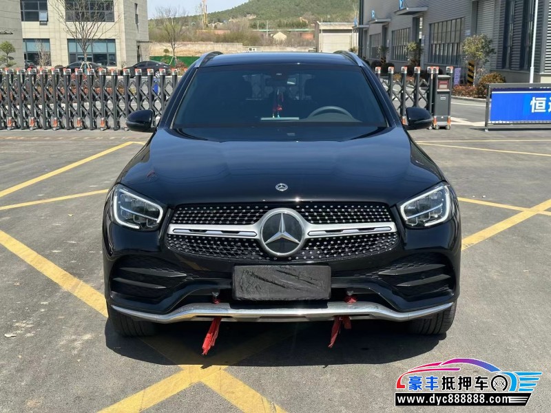21年奔驰GLC轿车抵押车出售