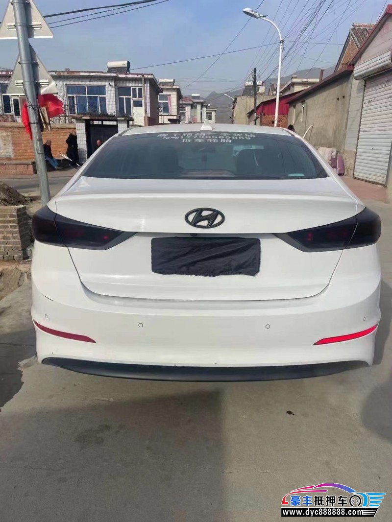 18年现代领动轿车抵押车出售