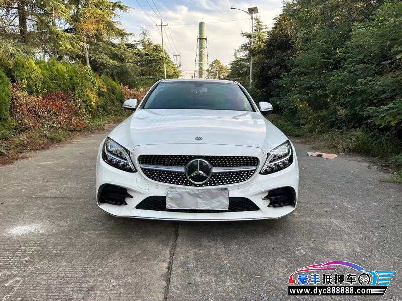 20年奔驰C轿车抵押车出售