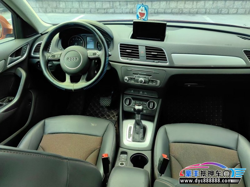 18年奥迪Q3轿车抵押车出售