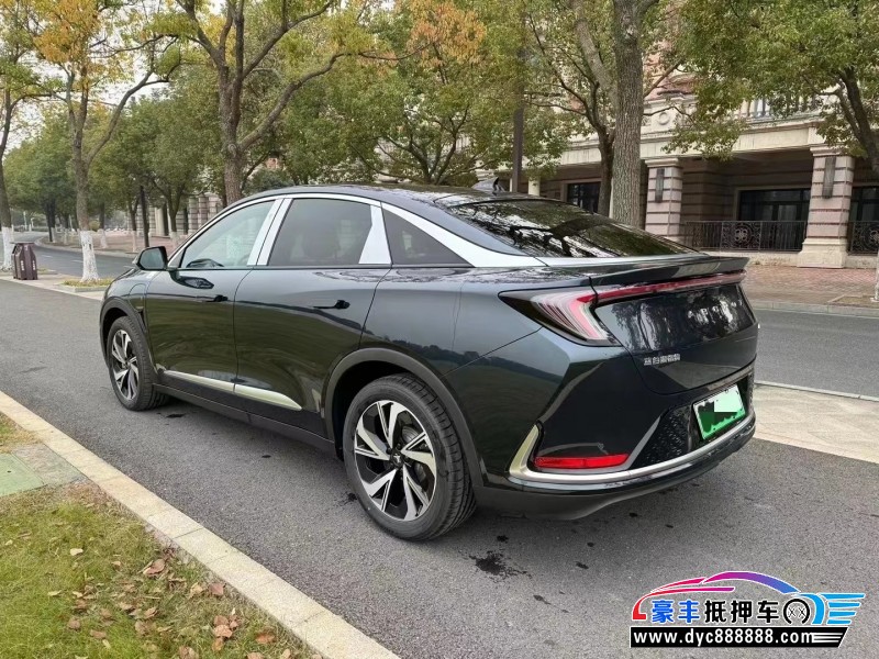 23年极狐阿尔法S轿车抵押车出售