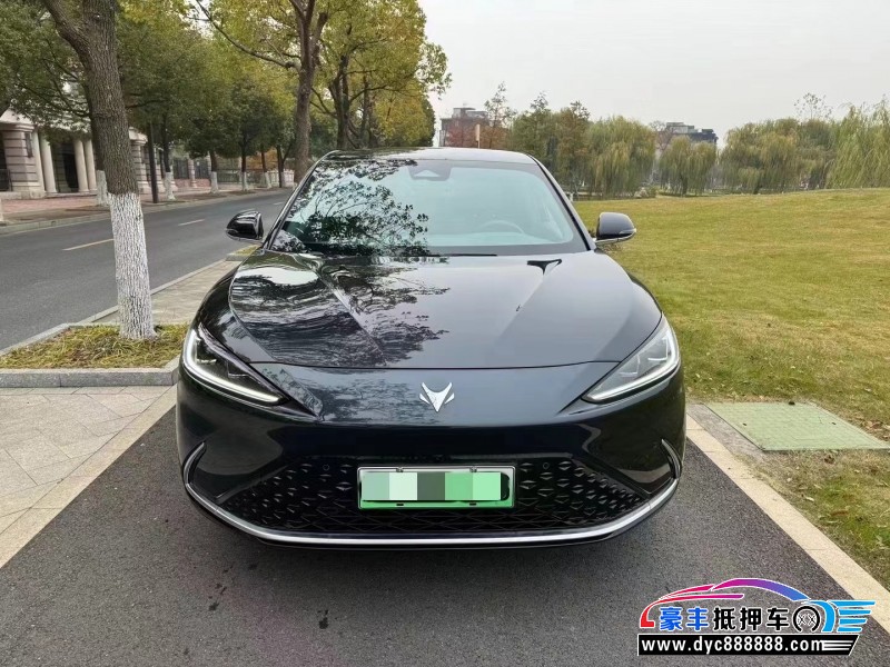 23年极狐阿尔法S轿车抵押车出售