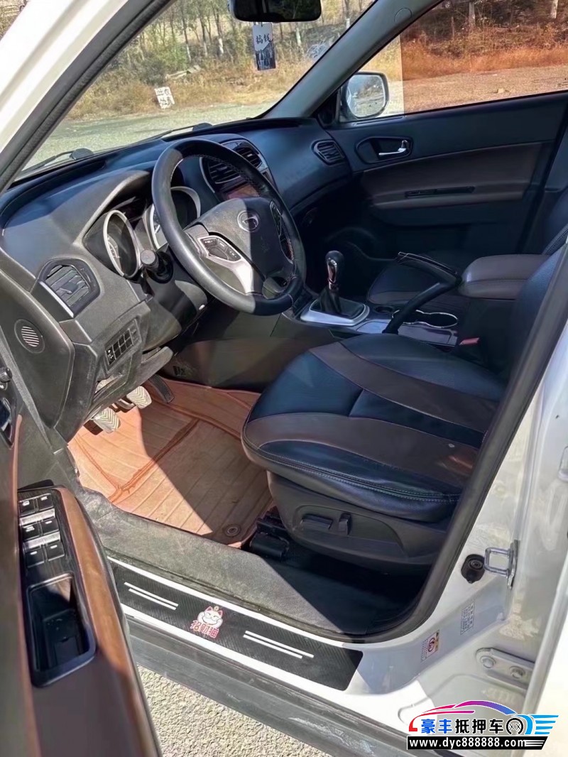 15年传祺GS5轿车抵押车出售