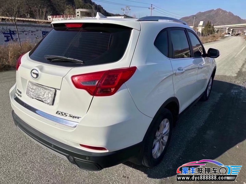 15年传祺GS5轿车抵押车出售