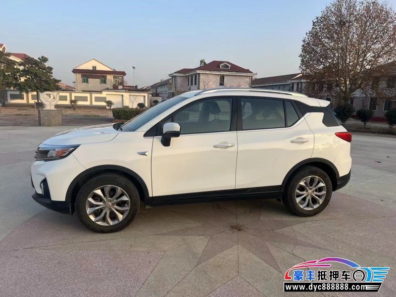 19年传祺gs3轿车抵押车出售