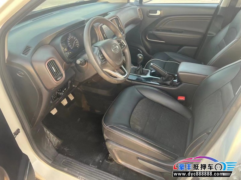 19年传祺gs3轿车抵押车出售