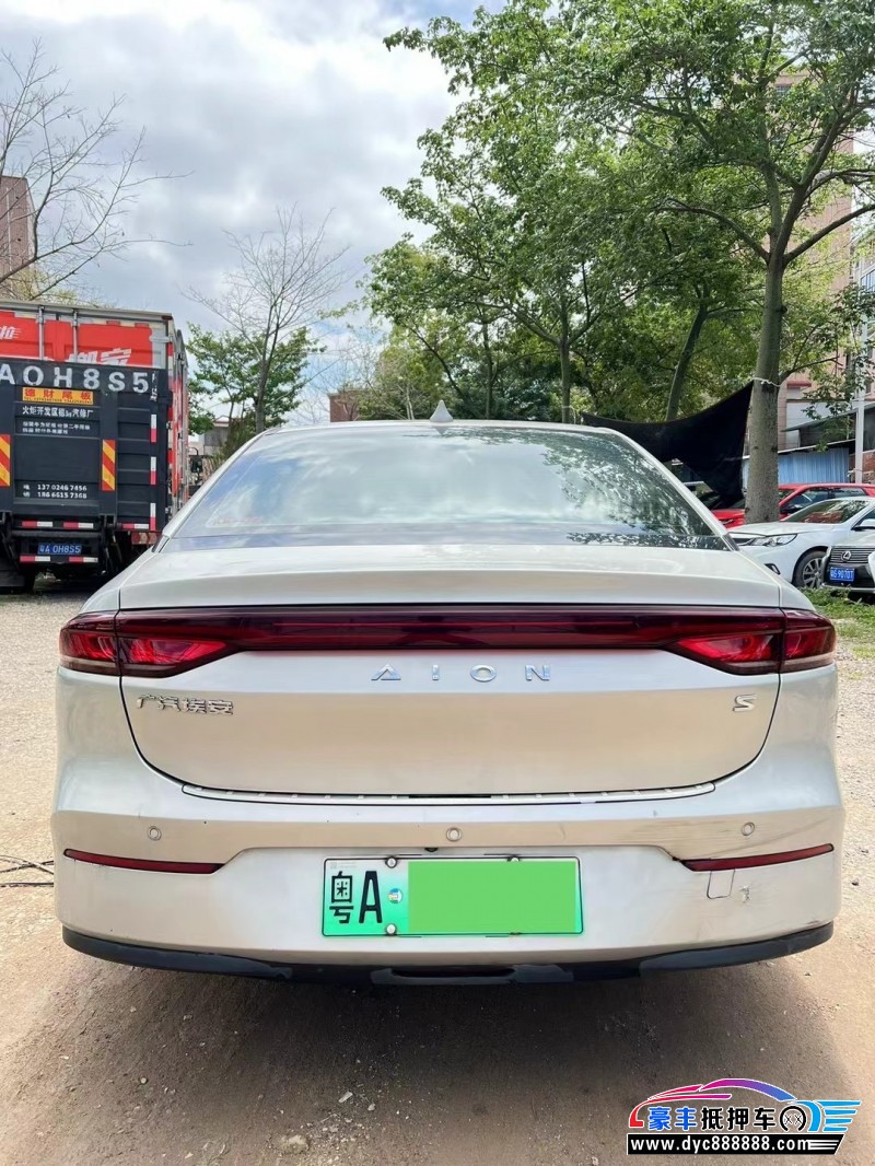 21年传祺埃安s轿车抵押车出售