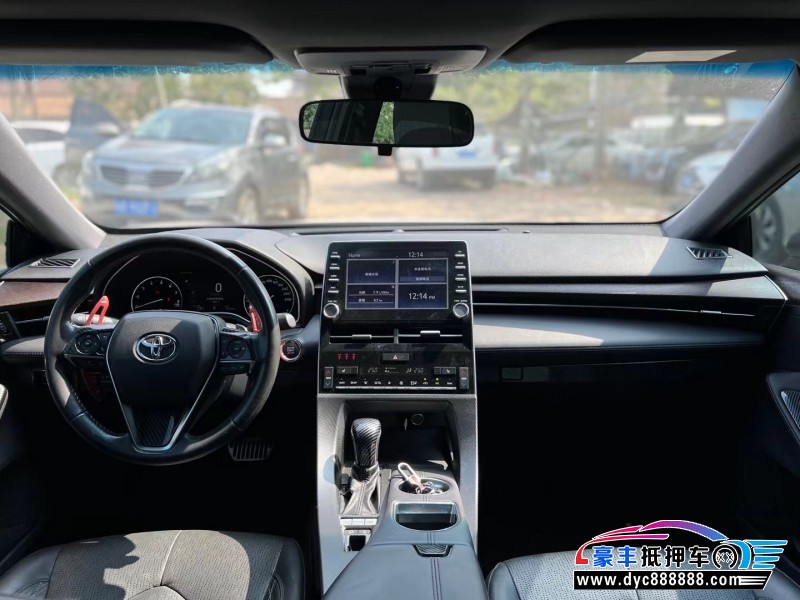 20年丰田亚洲龙轿车抵押车出售