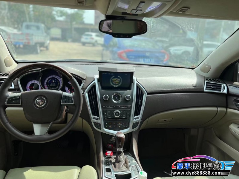 11年凯迪拉克SRX轿车抵押车出售