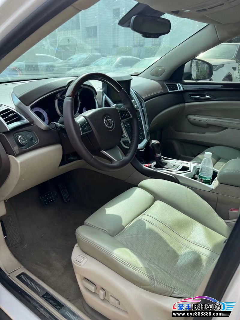 11年凯迪拉克SRX轿车抵押车出售