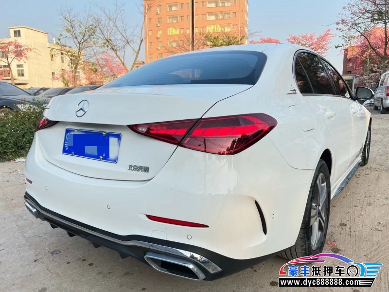 22年奔驰C轿车抵押车出售