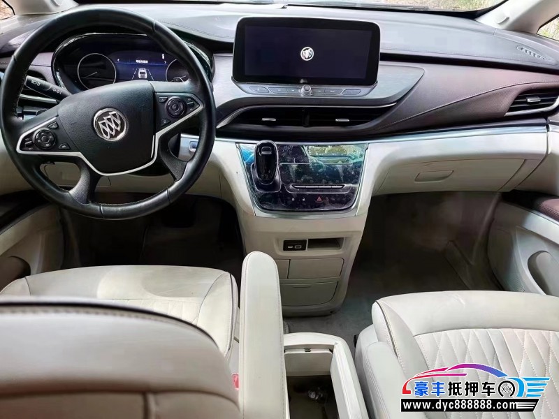 22年别克GL8轿车抵押车出售