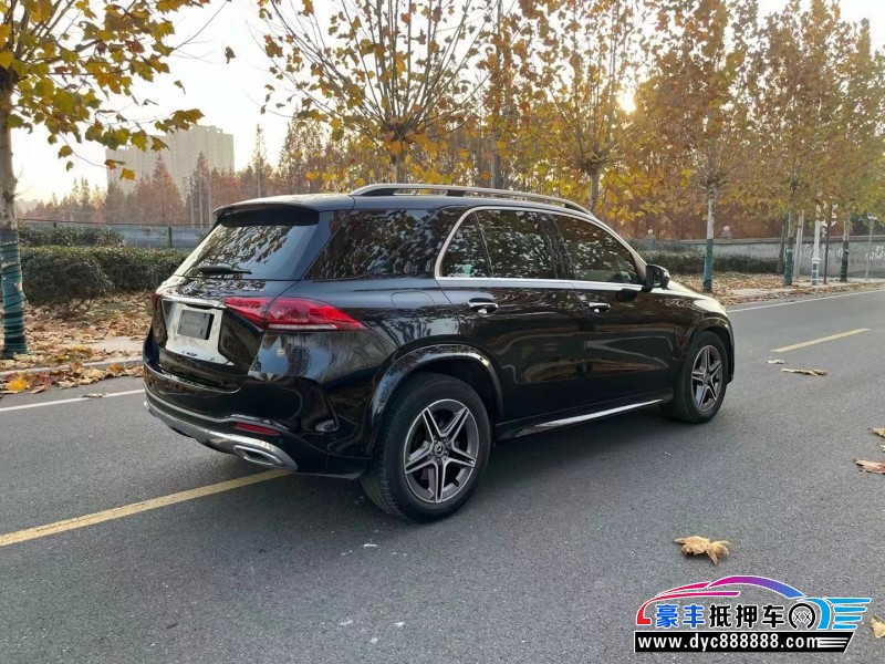 20年奔驰GLE轿车抵押车出售