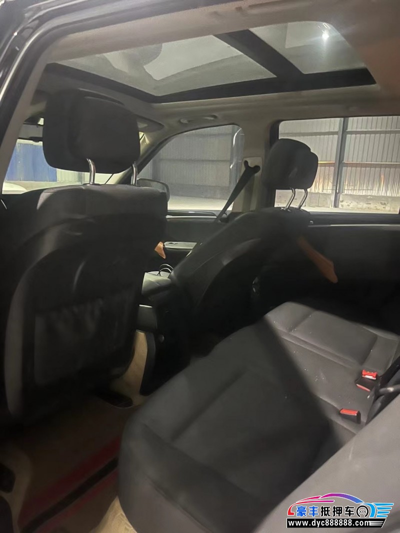 13年宝马X5轿车抵押车出售