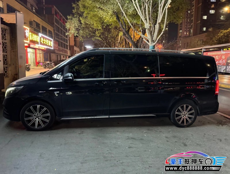 23年奔驰V轿车抵押车出售