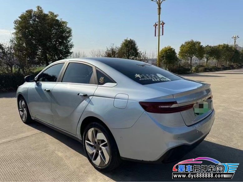 20年吉利几何轿车抵押车出售