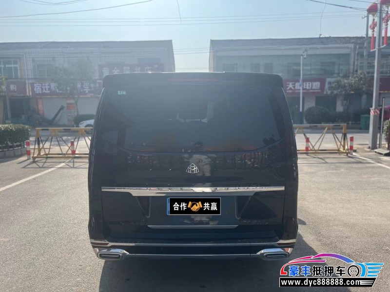 18年奔驰V轿车抵押车出售