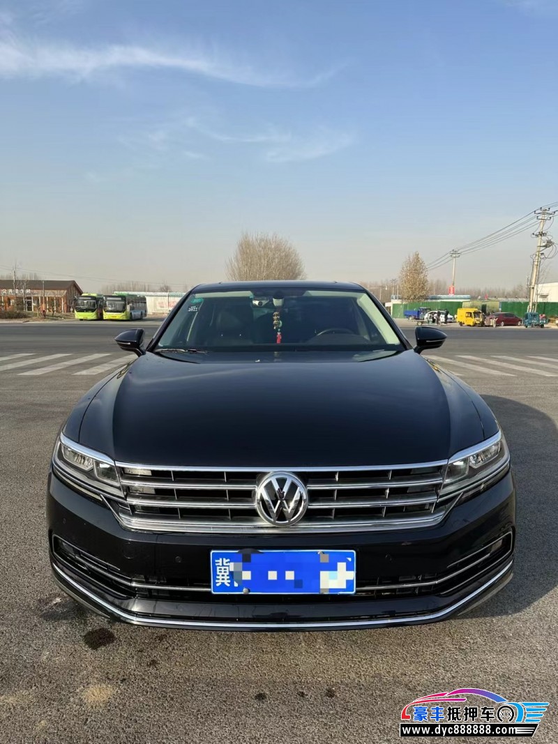 18年大众辉昂轿车抵押车出售