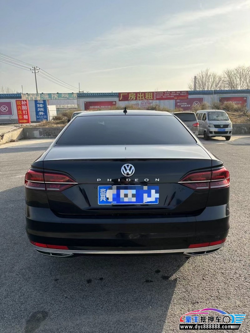 18年大众辉昂轿车抵押车出售