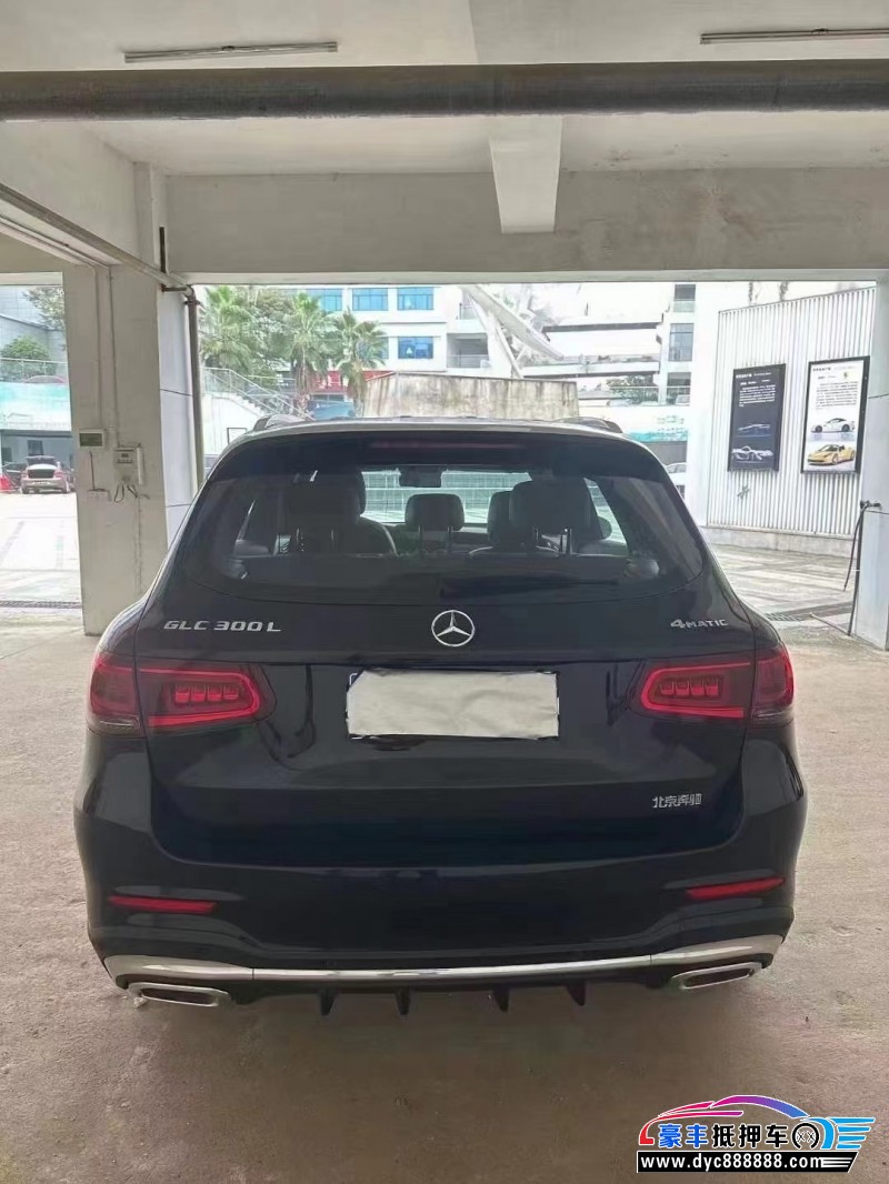 21年奔驰GLC轿车抵押车出售