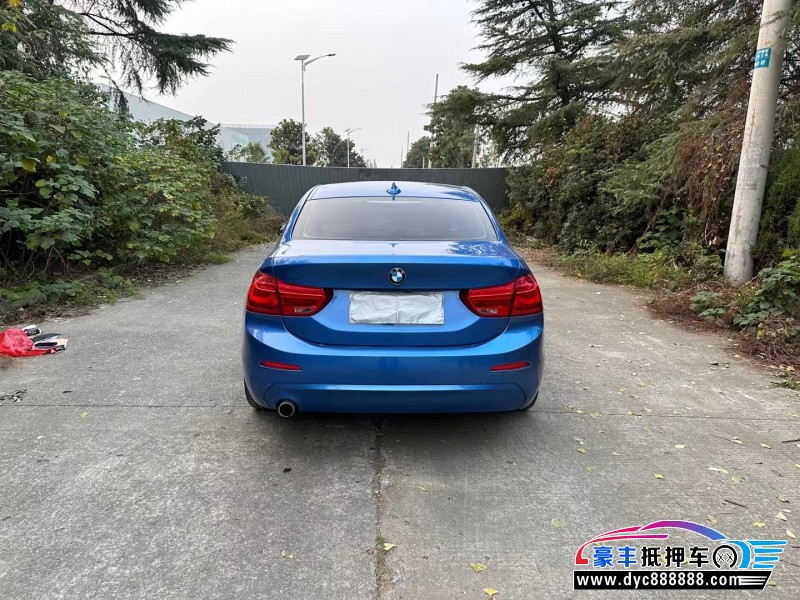 19年宝马1系轿车抵押车出售