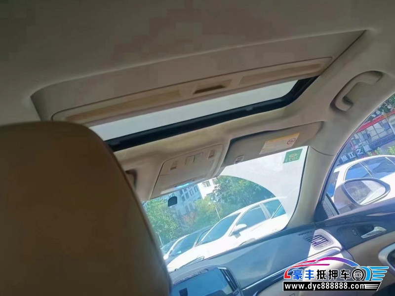 14年别克君威轿车抵押车出售