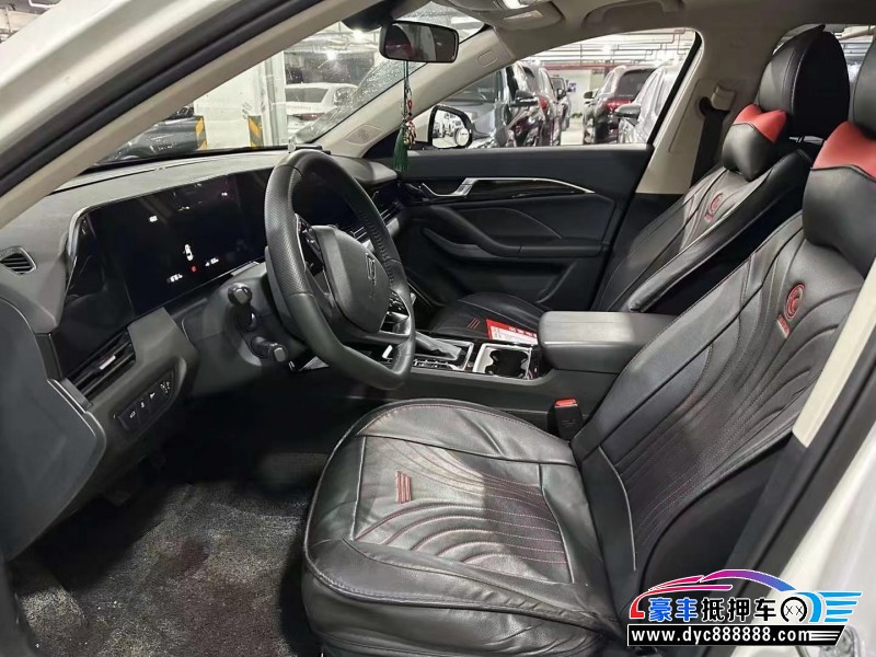 23年奔腾B70轿车抵押车出售