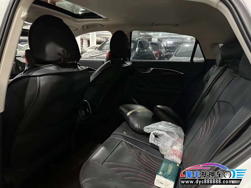 23年奔腾B70轿车抵押车出售