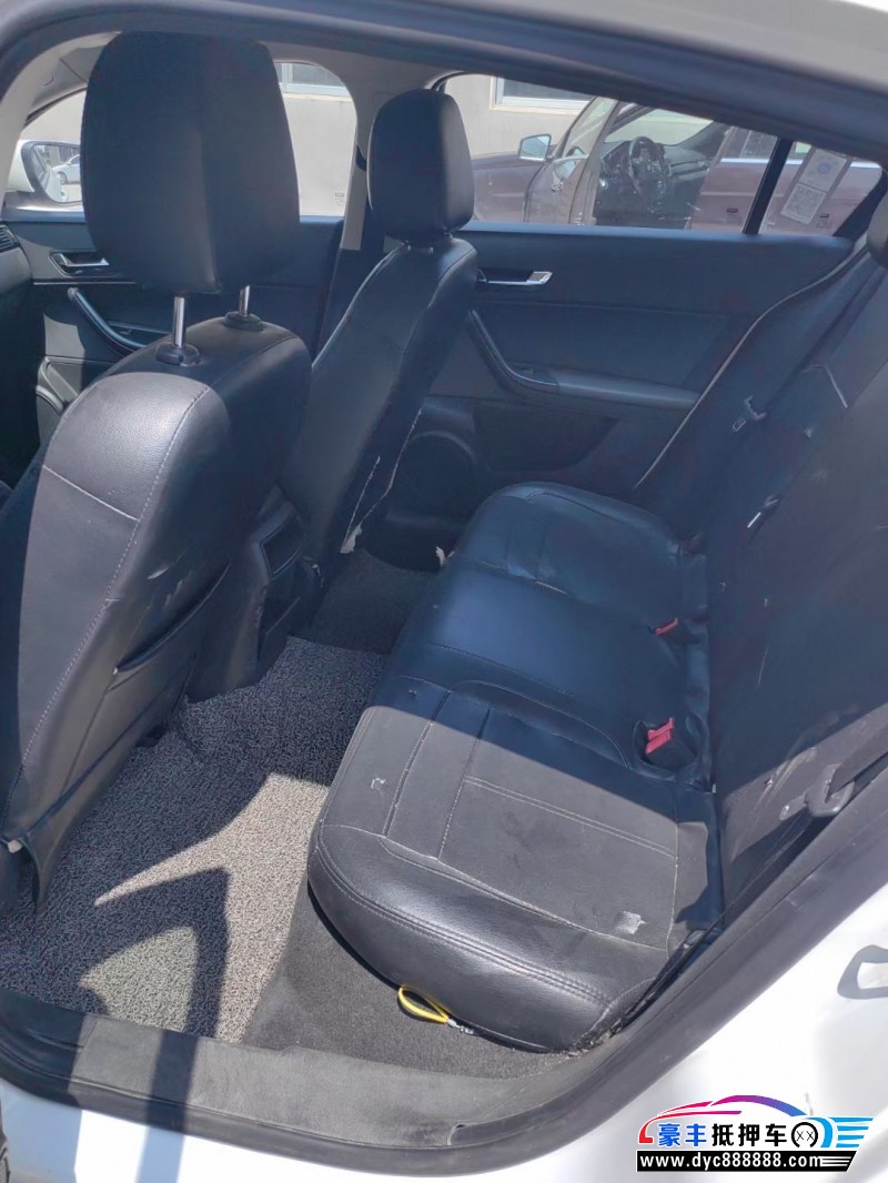 19年观致观致3轿车抵押车出售