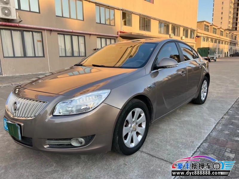 13年别克君威轿车抵押车出售