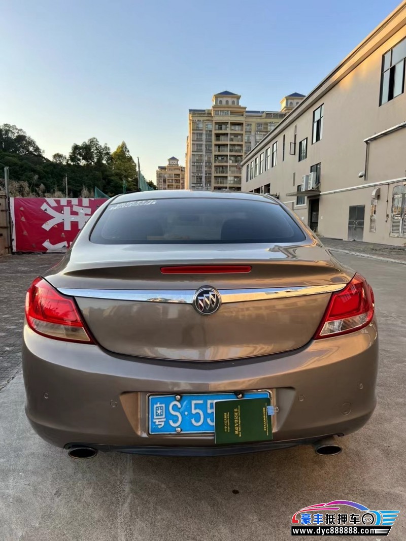 13年别克君威轿车抵押车出售