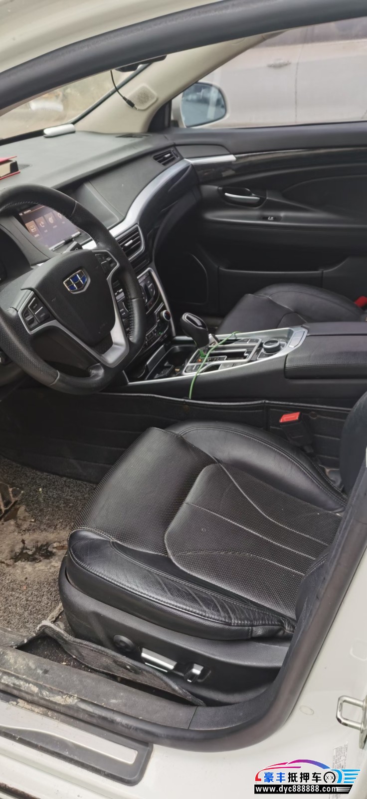 17年吉利博瑞轿车抵押车出售